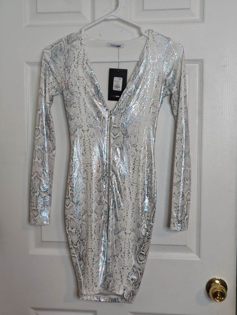 Fashion Nova Metallic Snake Zip Up V-Neck Long Sleeve Mini Dress Size XS